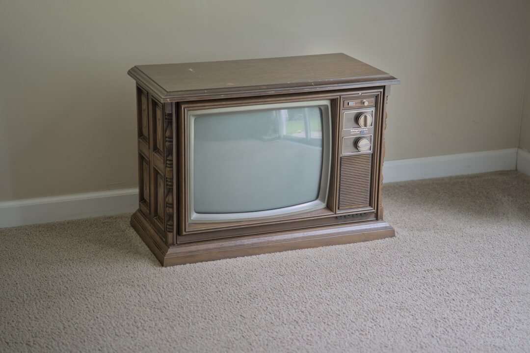 90s television set